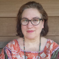 Gretchen K Deahl