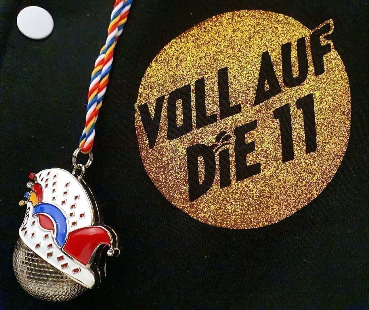 Bandlogo voll auf die 11 und Fassenachtsorden