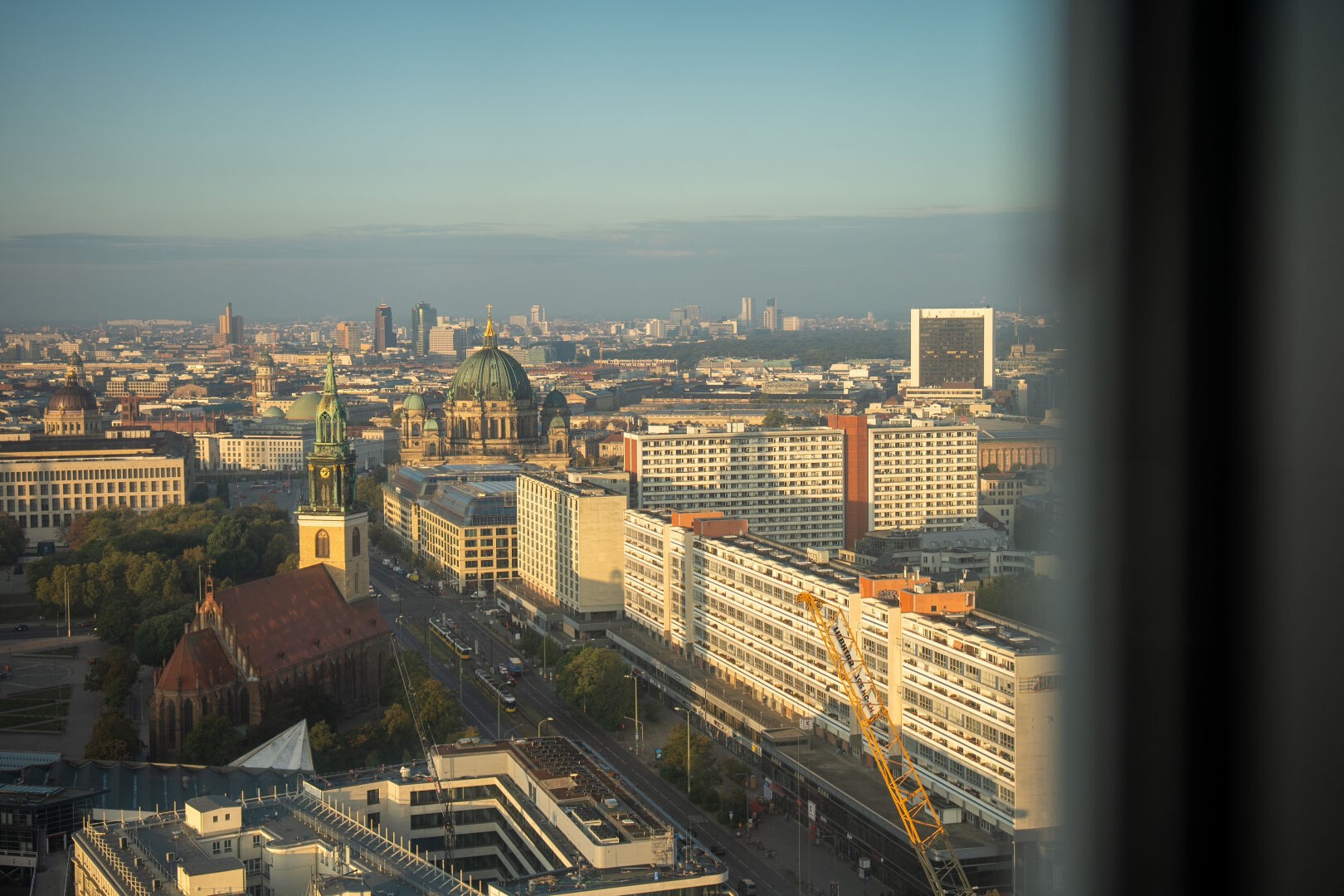 #travel #travelphotography #photography #streetphotography #outdoor #landscape #city #berlin #drachenberg #teufelsberg #streetart #lostplaces #geometry #architecture #architecturephotography
